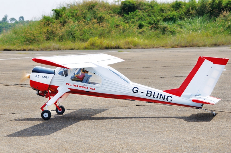 Black Horse PZL-104 Wilga 2240mm 26-35cc Bensin ARTF - Bild 5