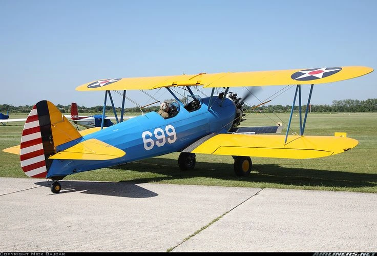Seagull PT-17 Stearman Bipe radiostyrt flygplan balsa RC modell
