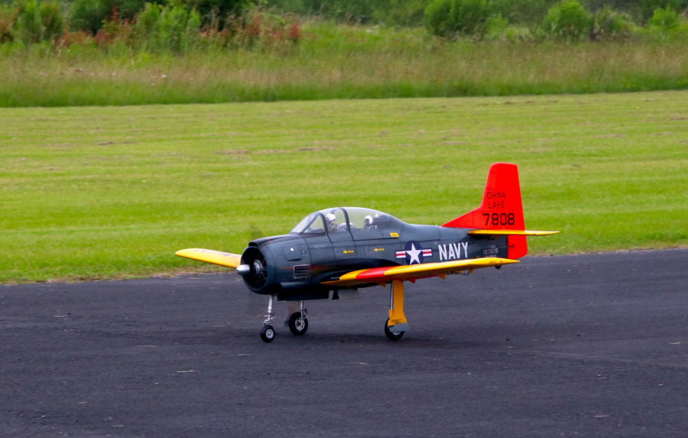 Seagull T-28 Giant Scale 2060mm spv. ARF 35-60cc Grå-gul - Bild 4